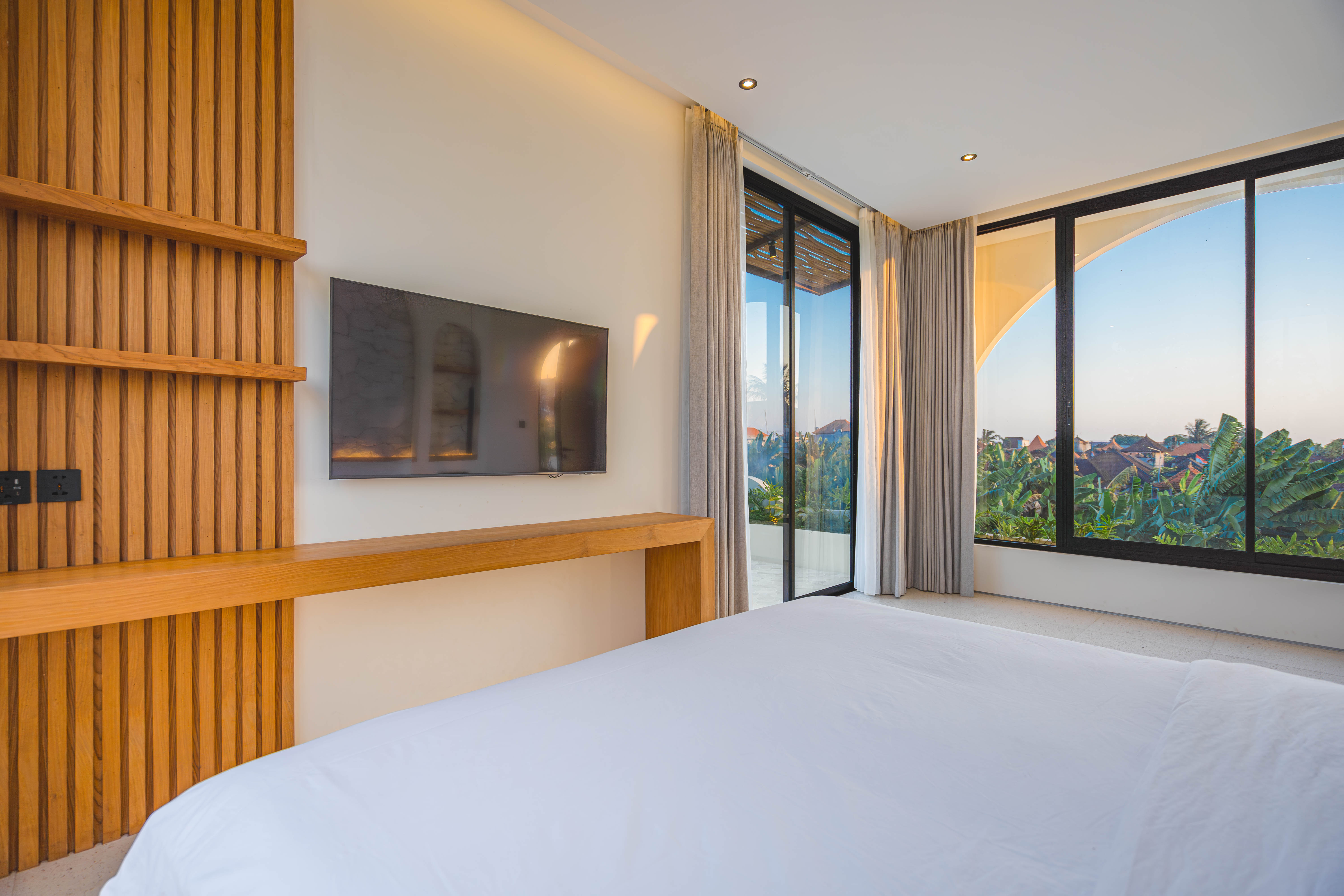 Bedroom - Master Suite